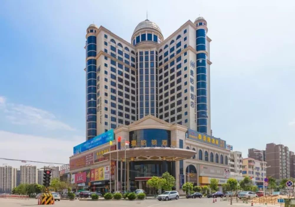 Manhatton Hotel Zhuhai Extérieur photo